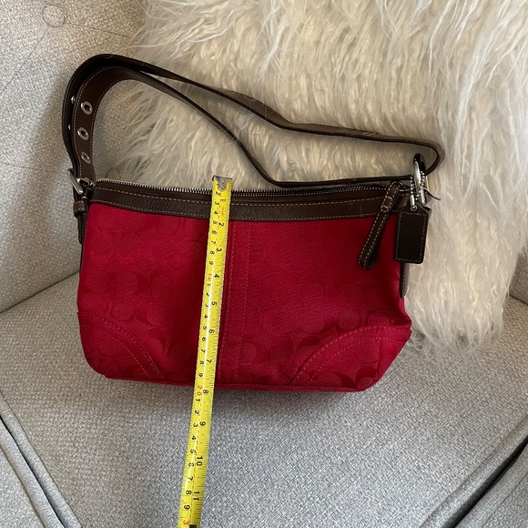 Vintage Red Coach Bag - Picture 8 of 10